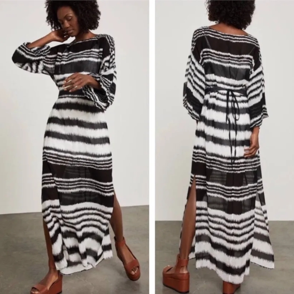 BCBGMaxAzria Black and White  Batik-inspired Maxi Dress NWT